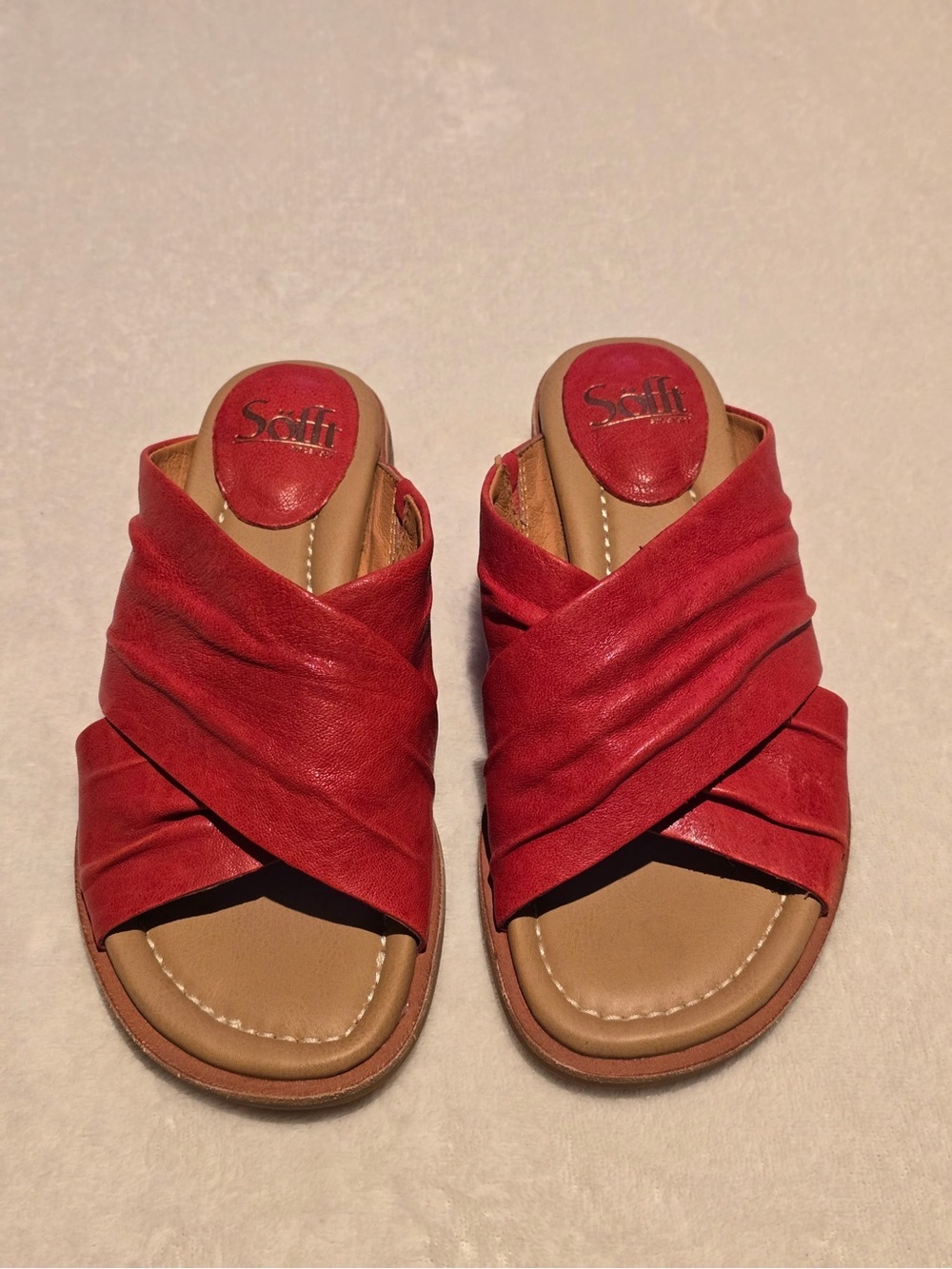Sofft Red Leather Crisscross Slide Sandals- Fallon Size 6.5 NWOB - Picture 2 of 6
